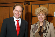 Dr. Christoph Mecking mit Prof. Dr. Gesine Schwan
