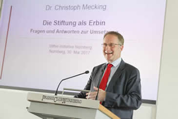 Dr. Christoph Mecking während seines Vortrages auf der Verstaltung der Stifter-Initiative Nürnberg am 30. Mai 2017